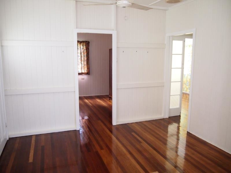 142 Richardson Road, Park Avenue QLD 4701